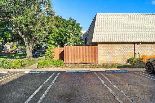 708-1700 Embassy Dr, West Palm Beach, FL, 33401-1913 | Card Image