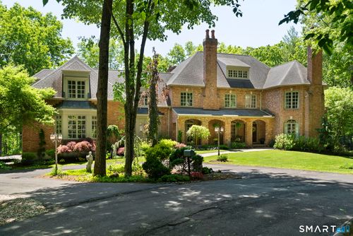 5 Grosvenor Pl, Farmington, CT, 06032-1462 | Card Image