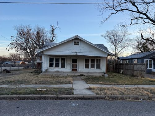 602 5th St, Brownwood, TX, 76801-3750 | Card Image