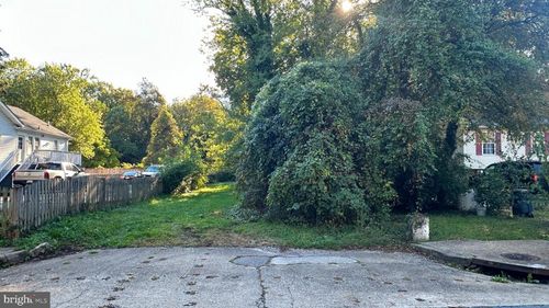 5004 Ingraham St, RIVERDALE, MD, 20737 | Card Image