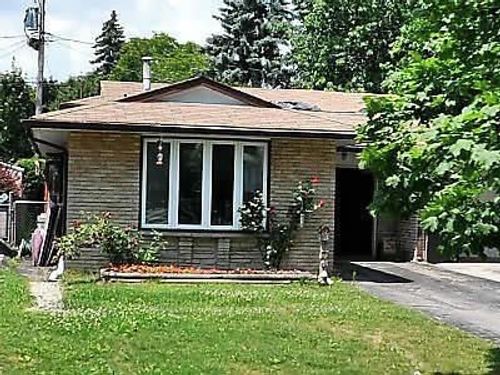 lower-33 Belleview Drive, Orangeville, ON, L9W1M4 | Card Image