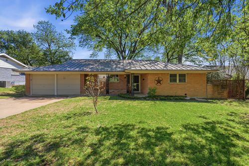 4105 Springbranch Drive, Benbrook, TX, 76116 | Card Image