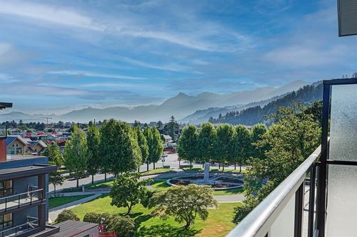 612-45505 Campus Dr, Chilliwack, BC, V2R6E9 | Card Image