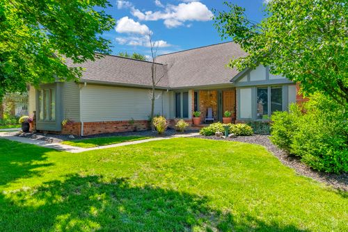 1198 Ridgeview Cir, Lake Orion, MI, 48362-3452 | Card Image