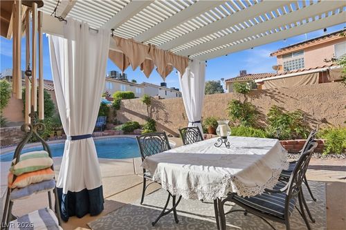 969 Pack Saddle Ct, Henderson, NV, 89014-3067 | Card Image