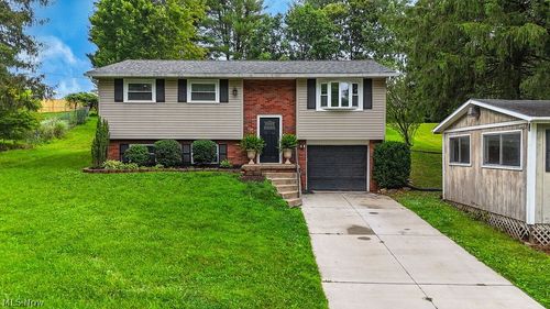 1545 Browns Rd, Marietta, OH, 45750-9081 | Card Image