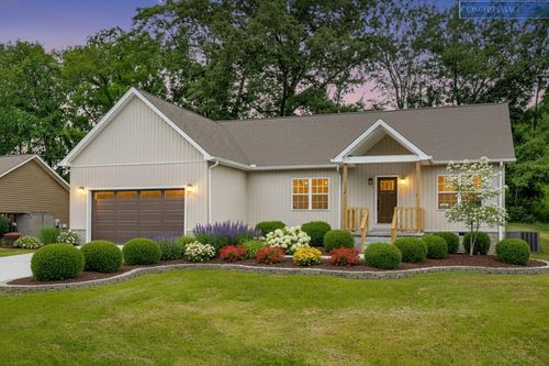 130 Rachelle Pl, Baxter, TN, 38544-2000 | Card Image