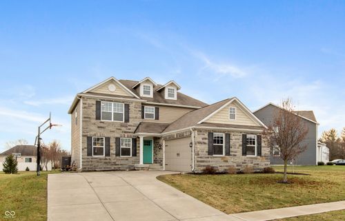 143 Stamford Dr, Pittsboro, IN, 46167-8809 | Card Image