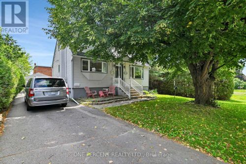 484 Mutual St, Ottawa, ON, K1K1C8 | Card Image