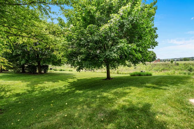 638 Legend Ln, Townhouse with 2 bedrooms, 2 bathrooms and 2 parking in McHenry IL | Image 27