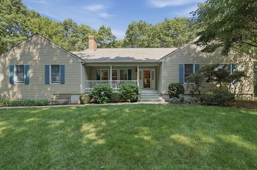 18 Allens Ln, Rehoboth, MA, 02769-1502 | Card Image