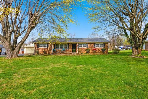 10386 Alvaton Rd, Alvaton, KY, 42122-9658 | Card Image