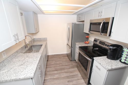 106-3119 W Cochise Dr, Phoenix, AZ, 85051-9559 | Card Image