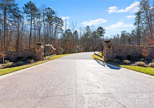 7 Ventosa Dr, Denver, NC, 28037 | Card Image