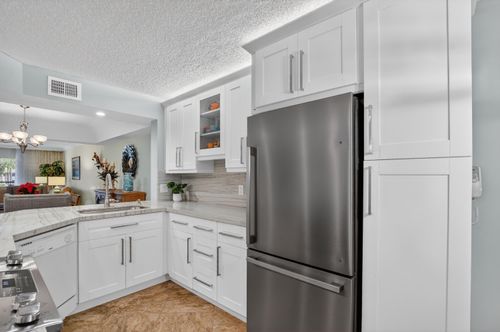205-23345 Carolwood Ln, Boca Raton, FL, 33428-2146 | Card Image
