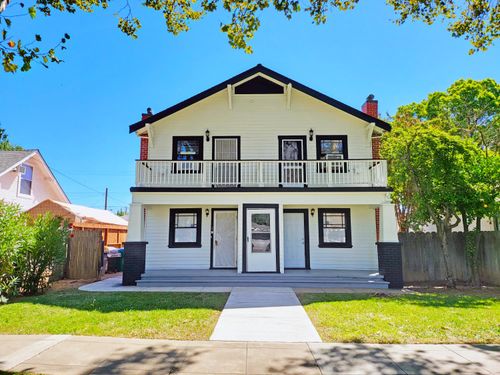 530 S School St, Lodi, CA, 95240-3570 | Card Image