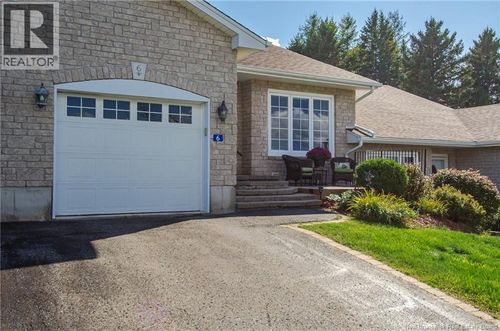 6 Mapleview Dr, Hampton, NB, E5N0B5 | Card Image