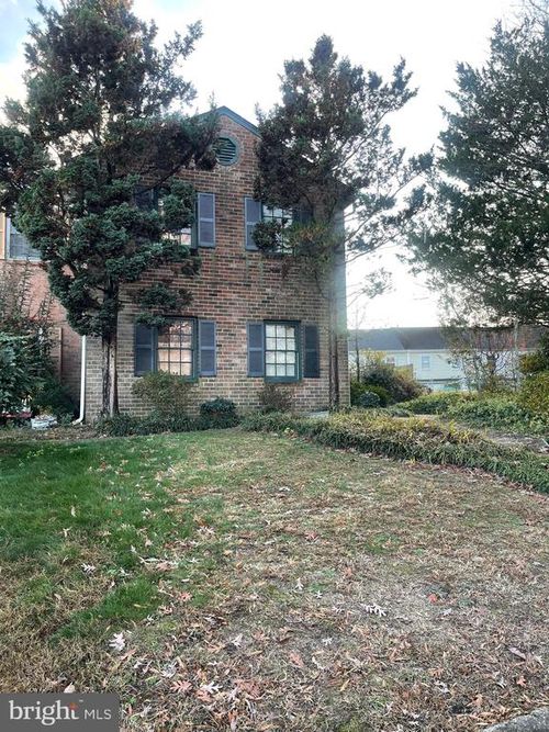 727 Olde Greenwich Cir, FREDERICKSBURG, VA, 22408-4034 | Card Image