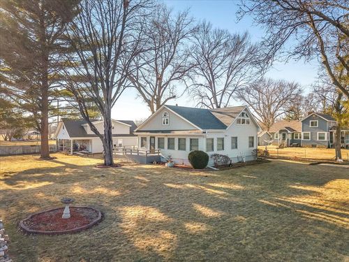 5166-browns-beach-road-5165 Browns Beach Road, Rockford, IL, 61103 | Card Image