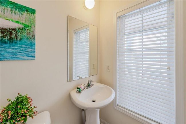 24 Baintree Way, House other with 4 bedrooms, 3 bathrooms and 3 parking in Cambridge ON | Image 6
