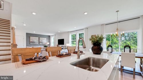 3049 Martha Way, PENNSBURG, PA, 18073-9806 | Card Image