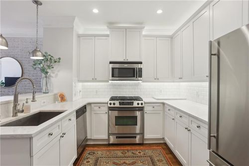 3745 Ashford Creek Avenue Ne, Atlanta, GA, 30319 | Card Image