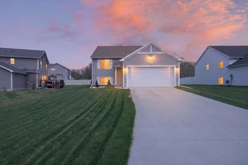 603 Independence Avenue, Leoni Township, MI, 49201 | Card Image