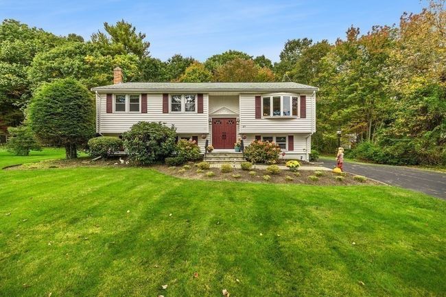 27 Phyllis Rd, House other with 3 bedrooms, 2 bathrooms and 6 parking in Raynham MA | Image 38