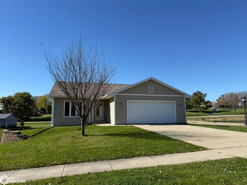 200 Manor Dr, Osceola, IA, 50213-8368 | Card Image