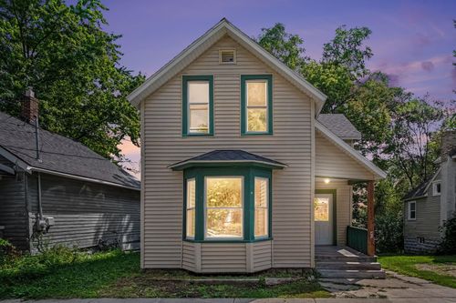 40 Mack Avenue Ne, Grand Rapids, MI, 49503 | Card Image