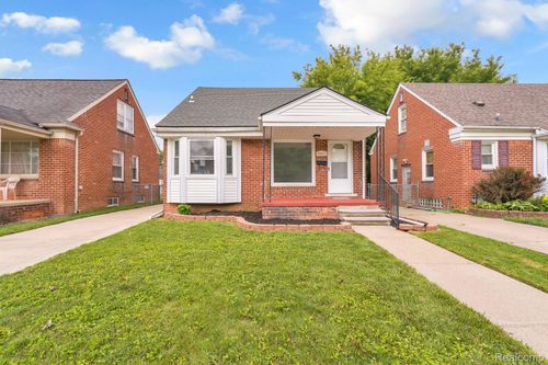10015 Marion, Redford, MI, 48239-2015 | Card Image