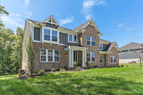 2574 Muirfield Dr, Beavercreek, OH, 45431-8555 | Card Image