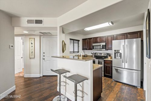 36204-5751 N Kolb Road, Tucson, AZ, 85750 | Card Image