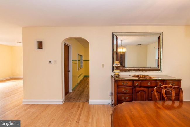 27 S State St, House other with 3 bedrooms, 2 bathrooms and null parking in VINELAND NJ | Image 17