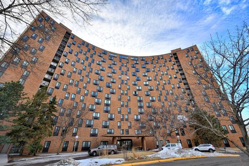 apt-1716-1181 Edgcumbe Rd, Saint Paul, MN, 55105-2837 | Card Image