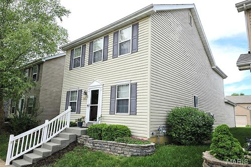 713 Waler Dr, Lake St Louis, MO, 63367-4888 | Card Image