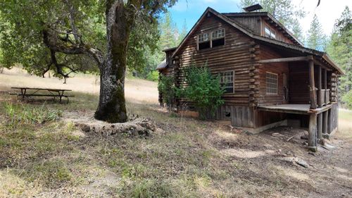 8600 Lodestone Rd, Somerset, CA, 95684 | Card Image