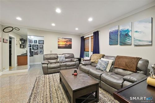 apt-2e-833 Summer St, Stamford, CT, 06901-1031 | Card Image