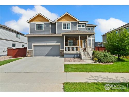 1725 Country Sun Dr, Windsor, CO, 80550-3698 | Card Image
