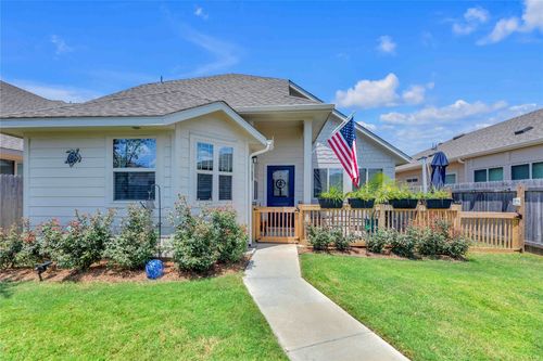 121 Ginko St, San Marcos, TX, 78666-4671 | Card Image