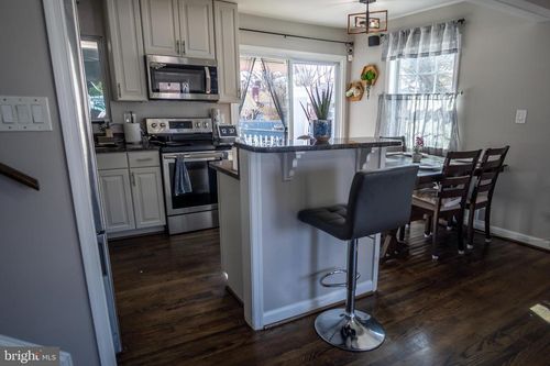 1411 Mary St, WOODBRIDGE, VA, 22191-1651 | Card Image