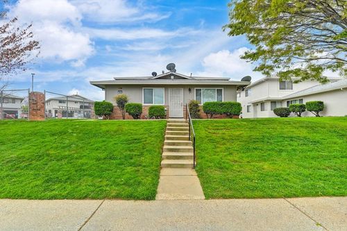 unit-3-11652 Quartz Dr, Auburn, CA, 95602-2211 | Card Image