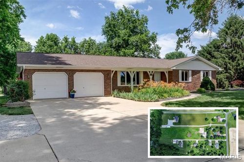 4734 Drda Ln, Edwardsville, IL, 62025-5802 | Card Image