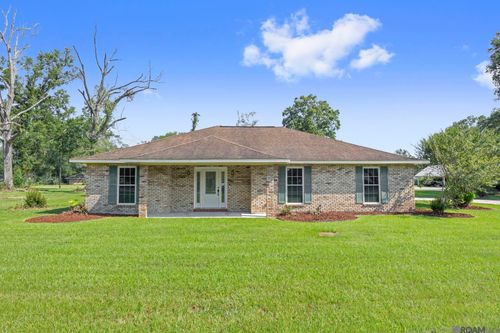 8785 Wesley St, Denham Springs, LA, 70726-6311 | Card Image