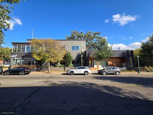 2429 Nicollet Ave, Minneapolis, MN, 55404-3450 | Card Image