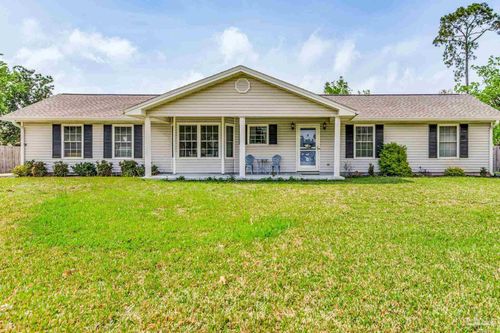 5272 Choctaw Ave, Pensacola, FL, 32507-8702 | Card Image