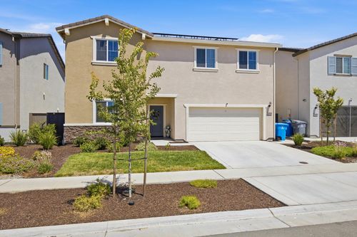 1055 Broad Acres Way, Plumas Lake, CA, 95961-8982 | Card Image