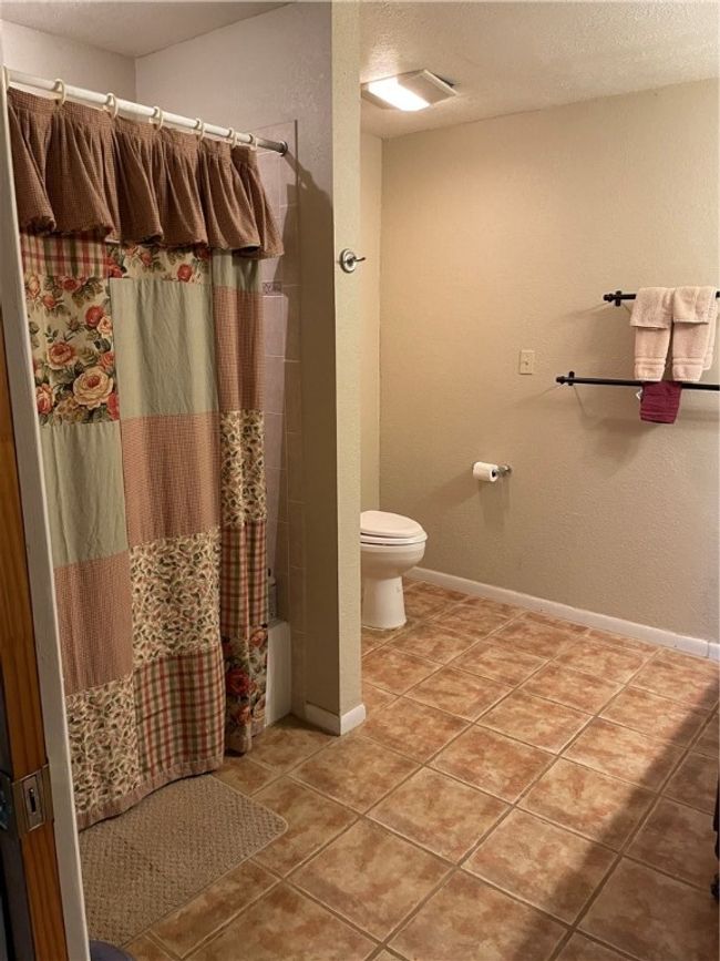 3150 N Highway 59, House other with 4 bedrooms, 2 bathrooms and null parking in Freer TX | Image 29