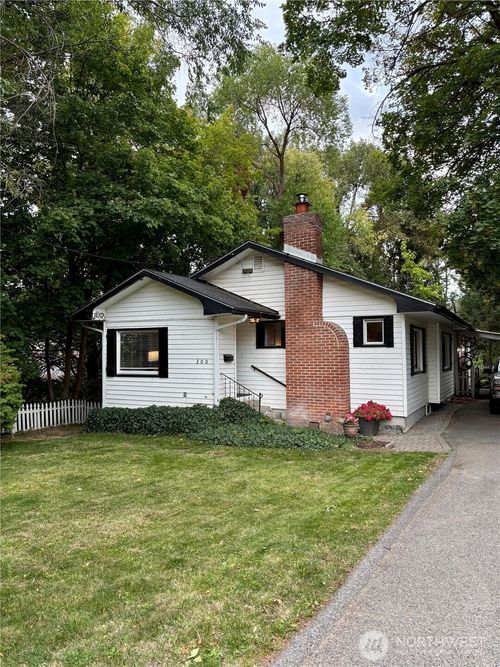 300 Pioneer Ave, Cashmere, WA, 98815-1228 | Card Image