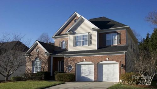 811 Lillieshall Rd, Waxhaw, NC, 28173-6691 | Card Image